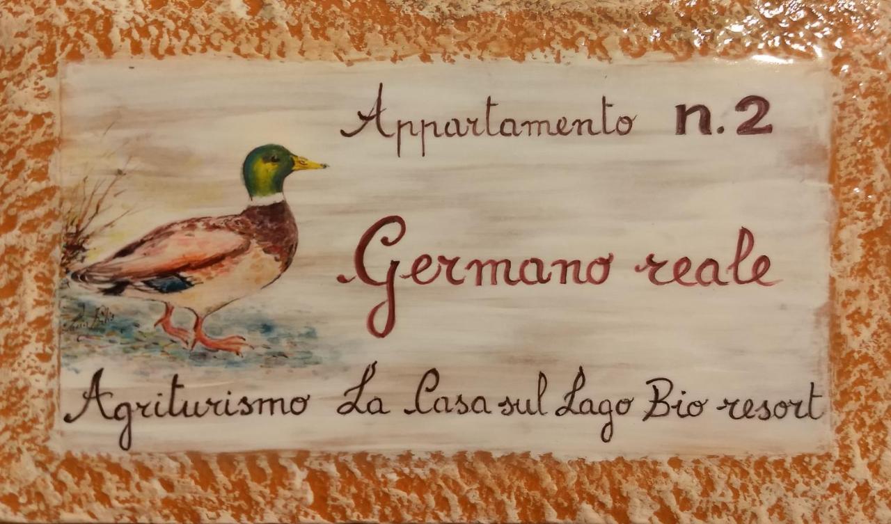 La Casa Sul Lago Posta Fibreno Bagian luar foto